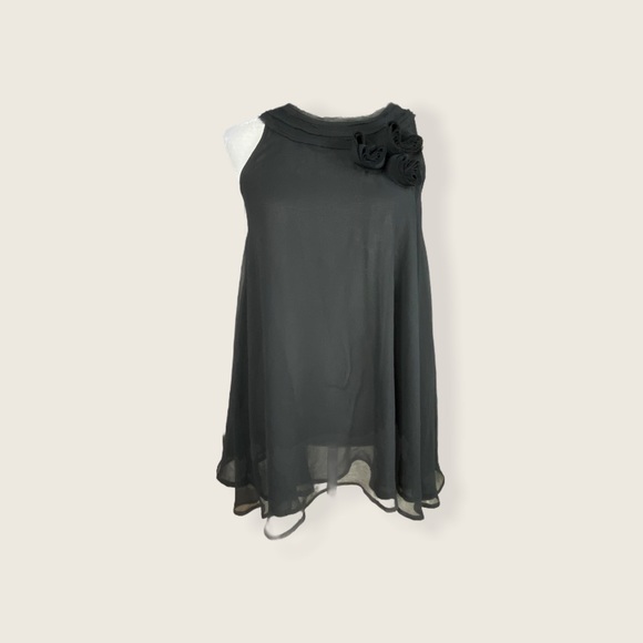 Twelve by Twelve Black Rose A-Line Sleeveless Top - Picture 7 of 13